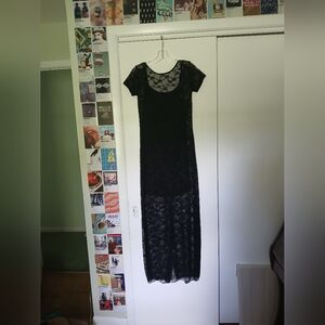 *SOLD* Witchy/Goth Lace Maxi Dress